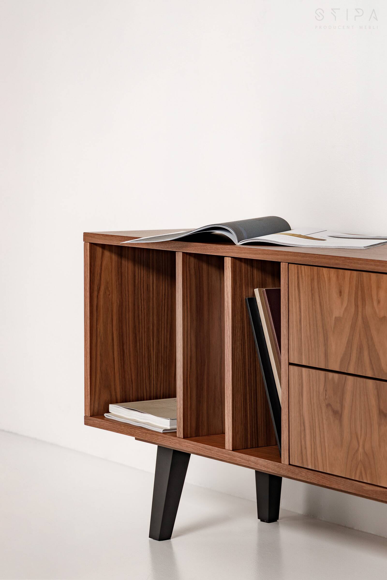 Vinyl Record Storage Cabinet Walnut "Nolana"