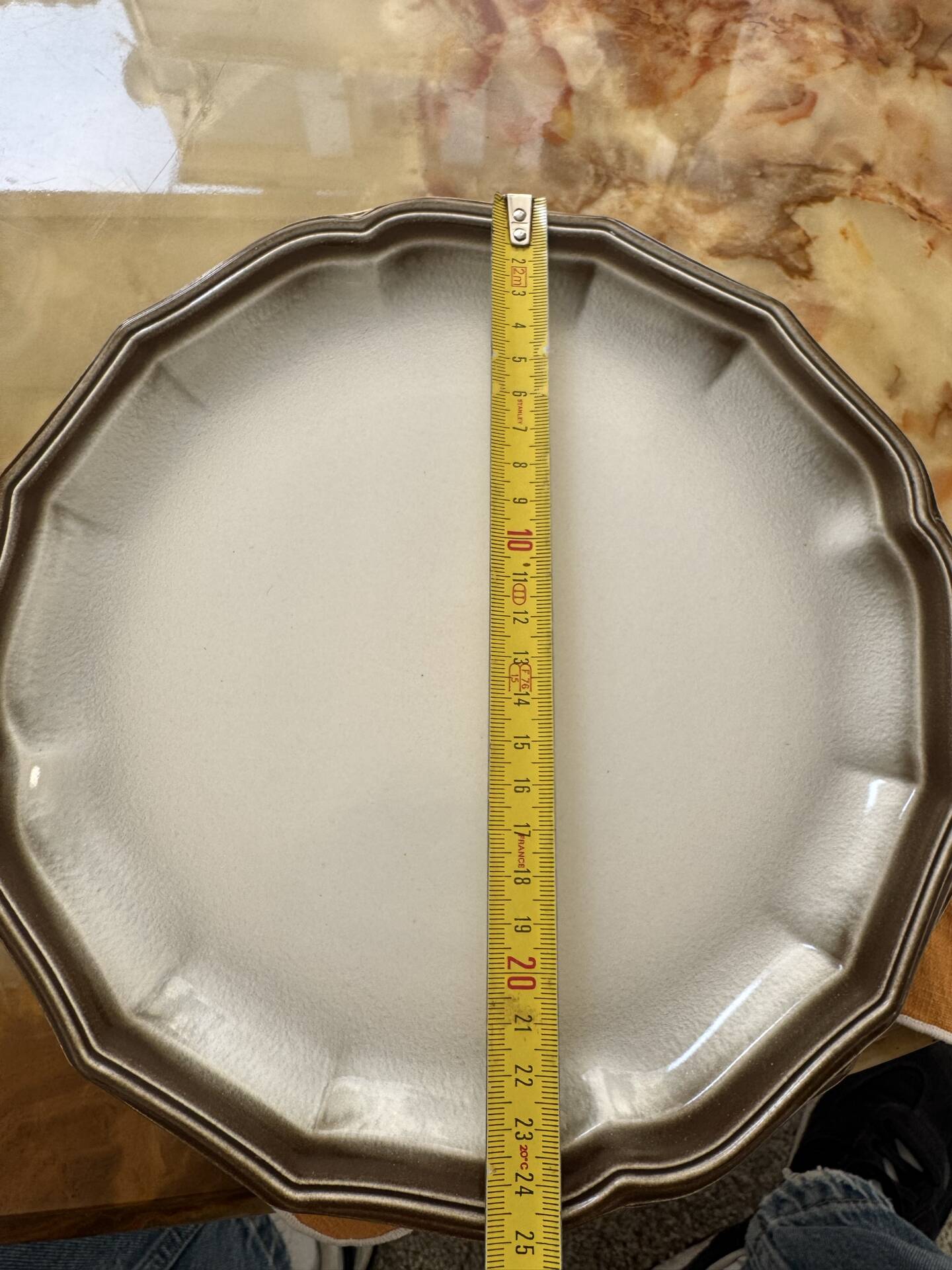 6 unalterable porcelain plates from Salins-les-Bains (Jura, France)