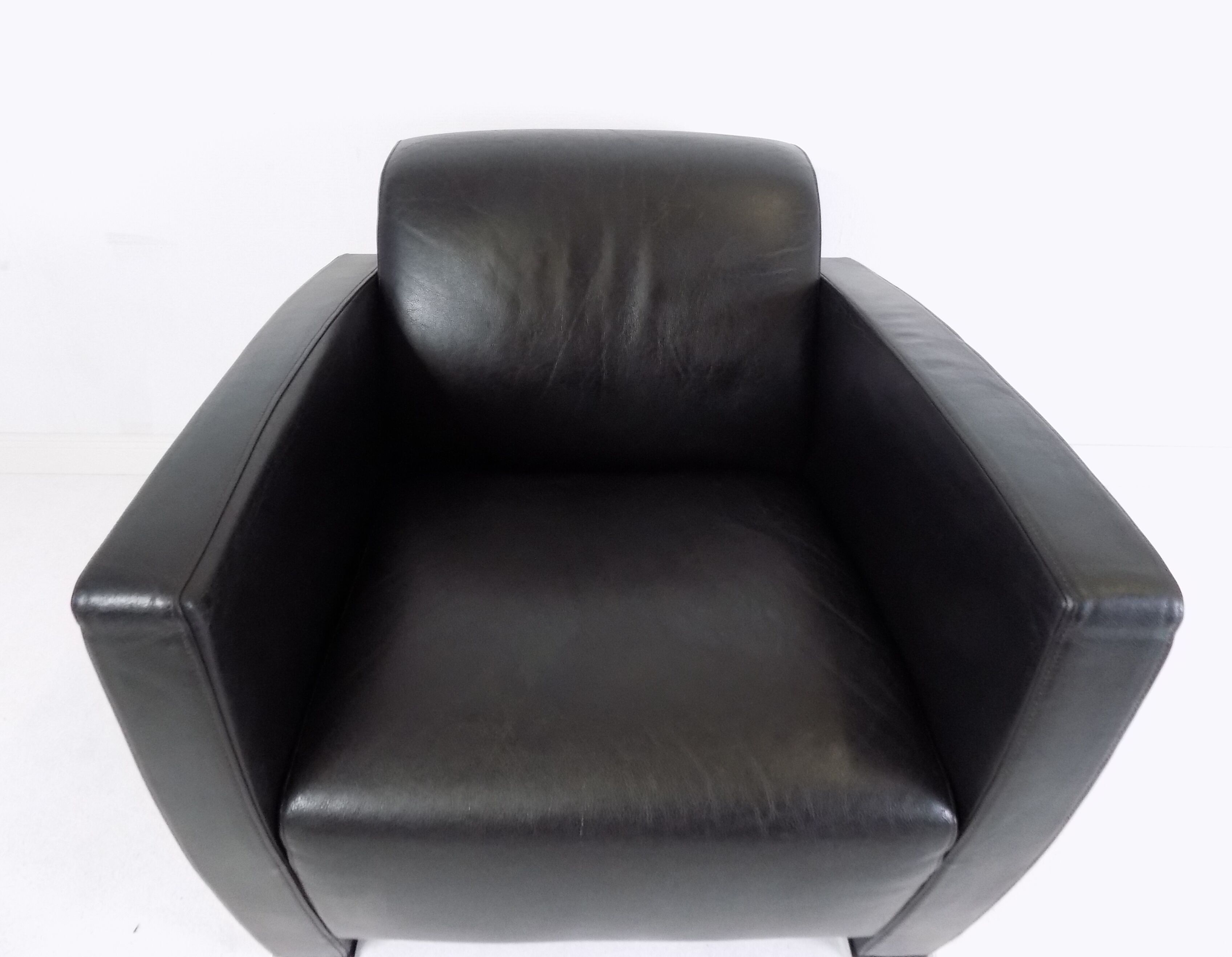 De Sede DS 420 leather armchair by Jean-Pierre Dovat