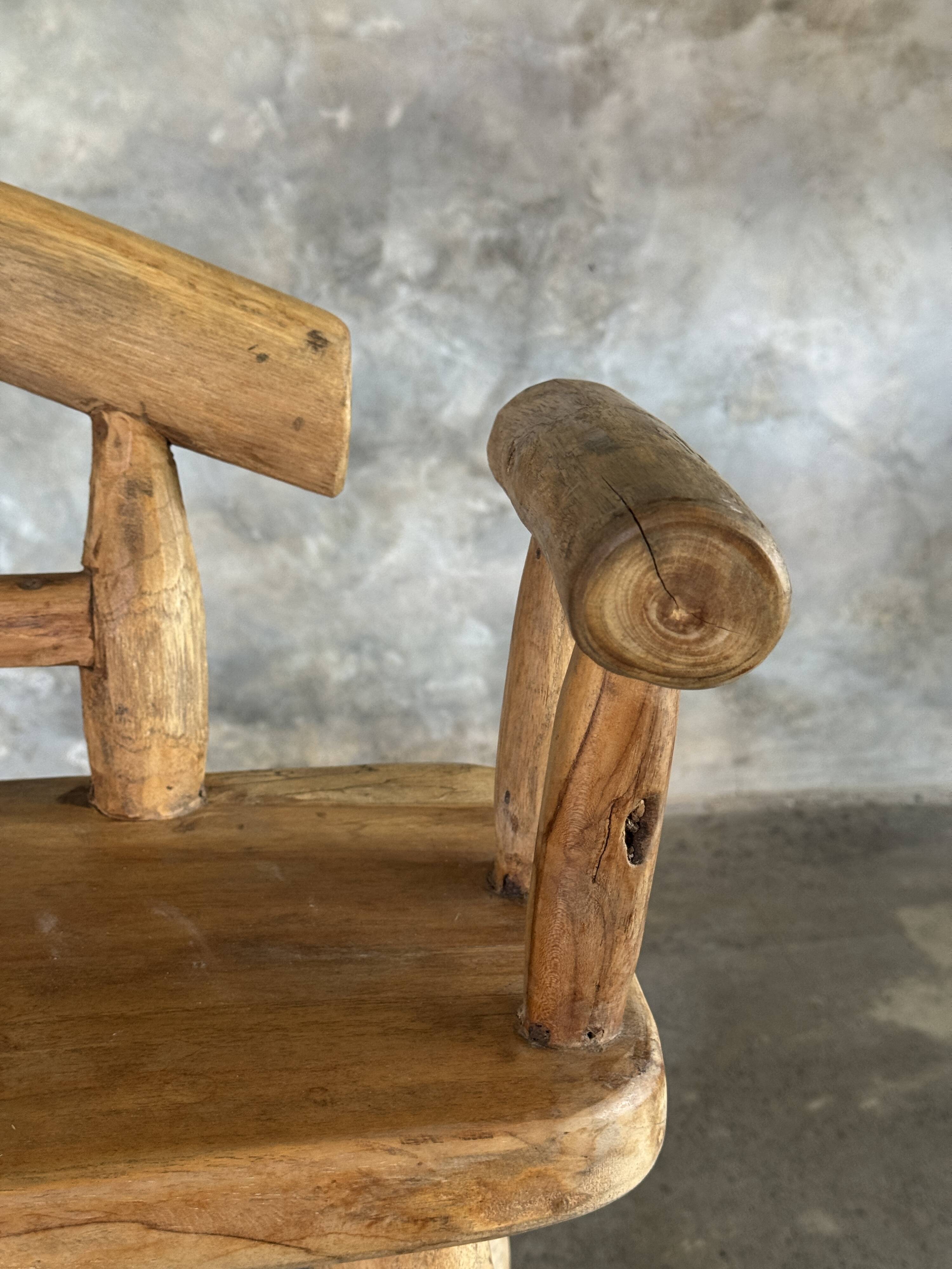 Small brutalist bench with backrest and armrests in Asian blonde teak H67 L6