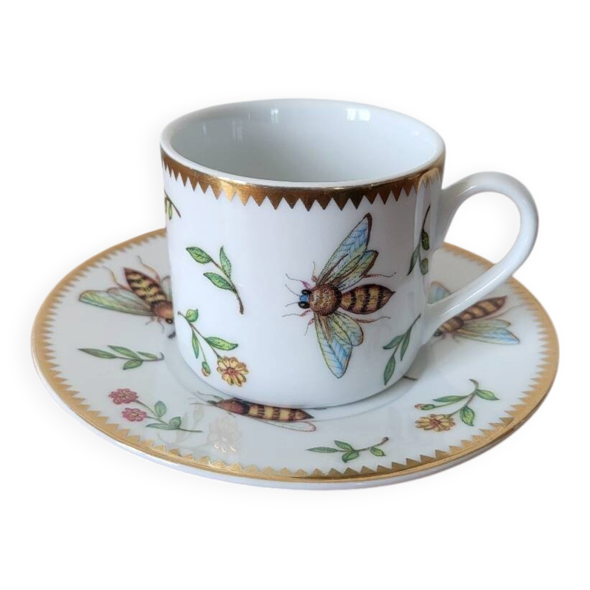 Cup and saucer in porcelain Henriette Bee pattern
