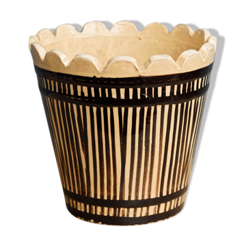 Vintage varnished sandstone pot cover