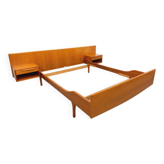 Lit double vintage style scandinave en teck designers Tricoire Vecchione