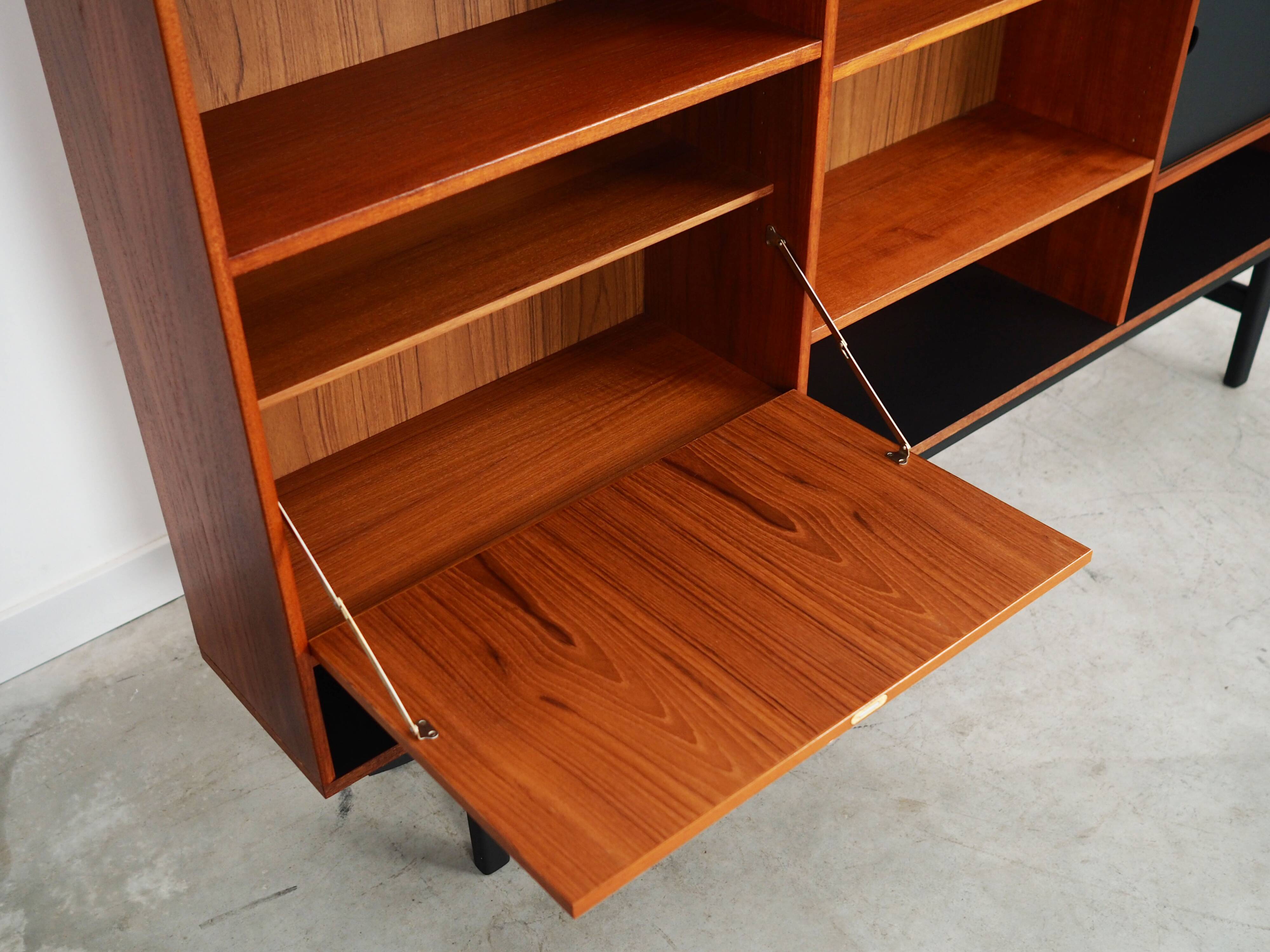 Teak bookcase, Danish design, 1970s, production: Denmark