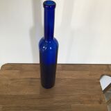 Series of five bottles / jars of cobalt blue apothecary