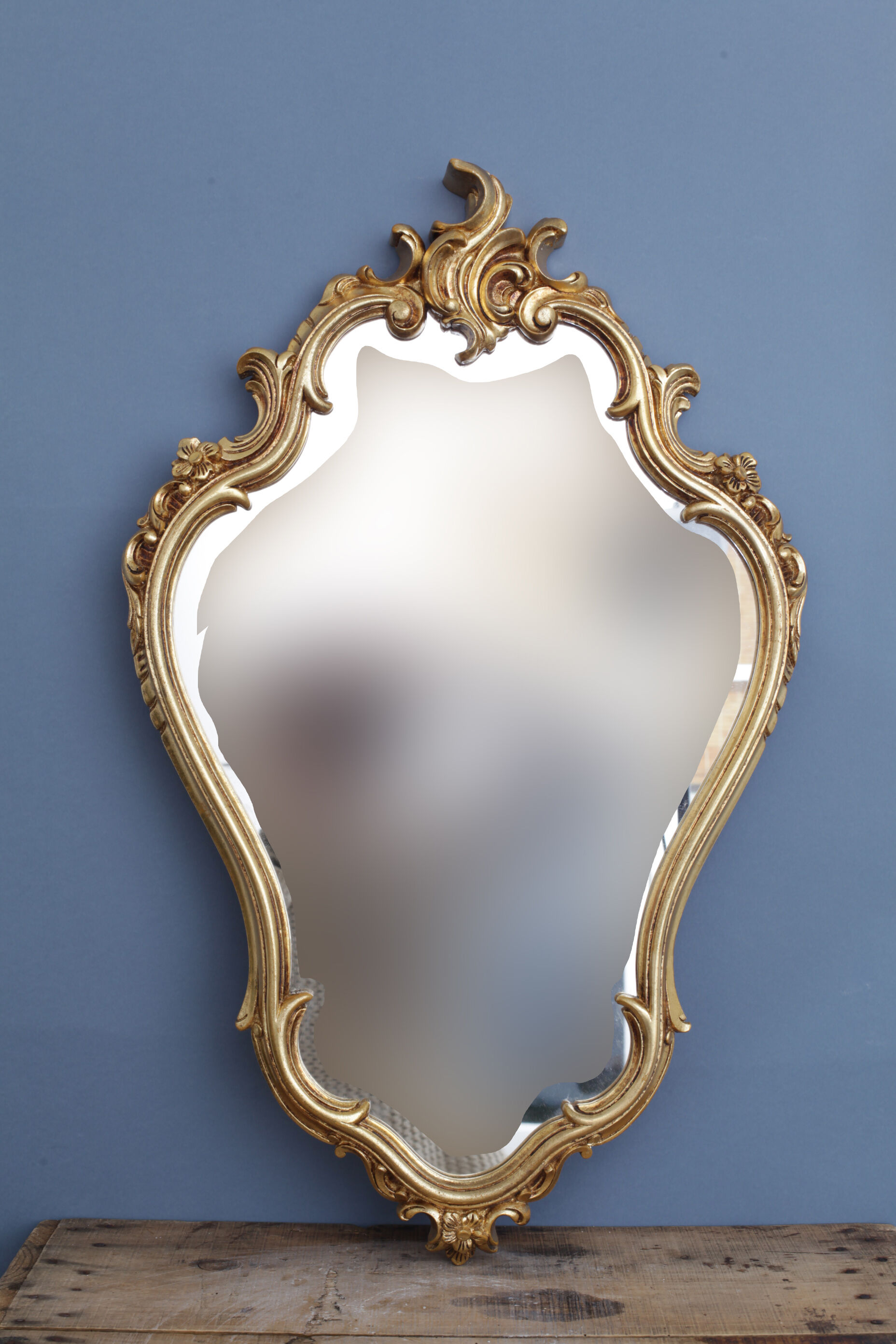 Golden rock mirror with gold leaf 43x70cm