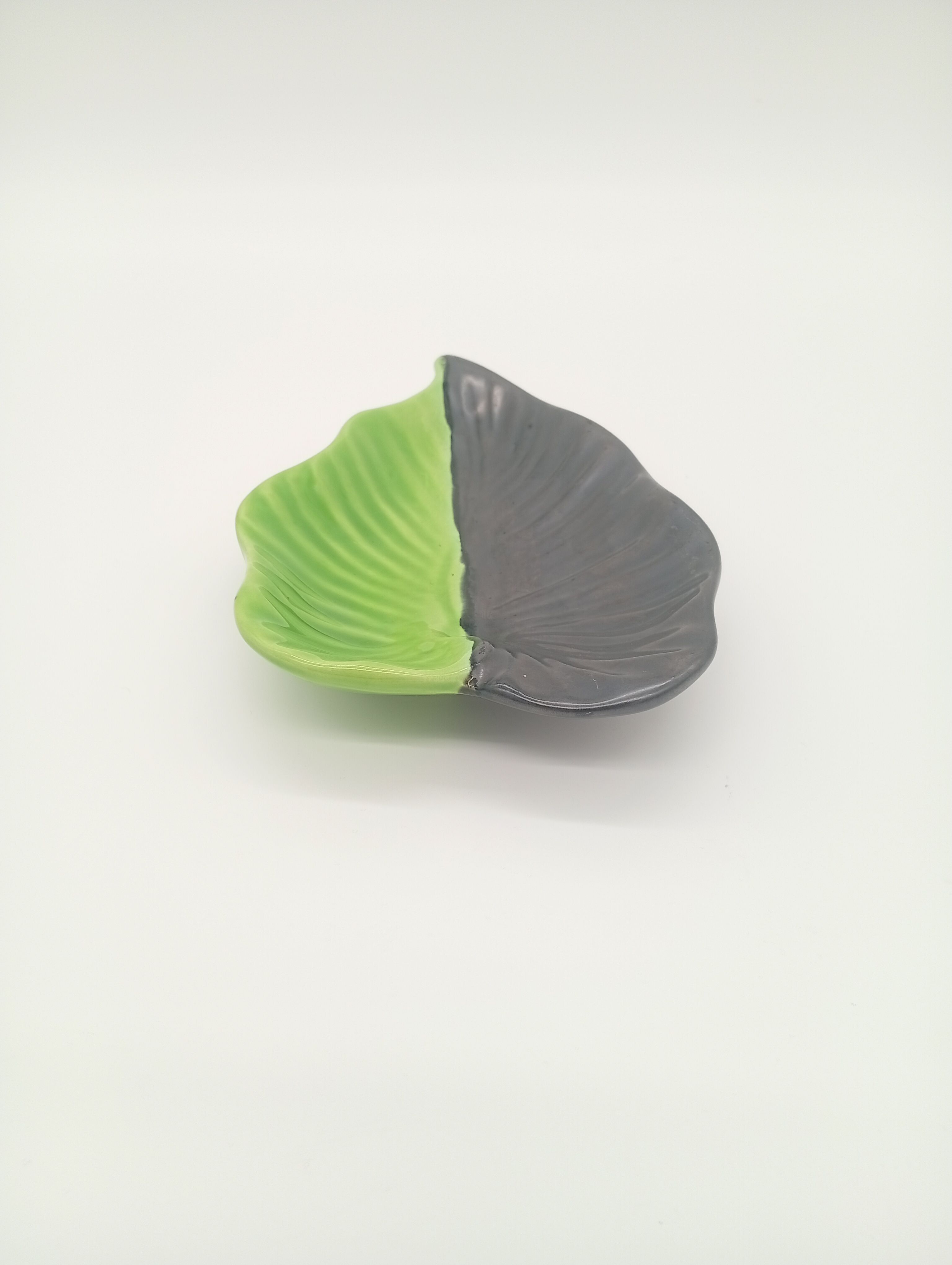 SAP Vallauris Vintage Leaf Bowl Two-Tone Ceramic Green Black 50s 60s