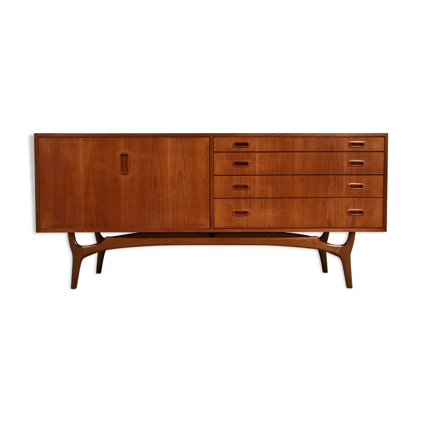 Mid Century Vintage Greaves and Thomas teak sideboard