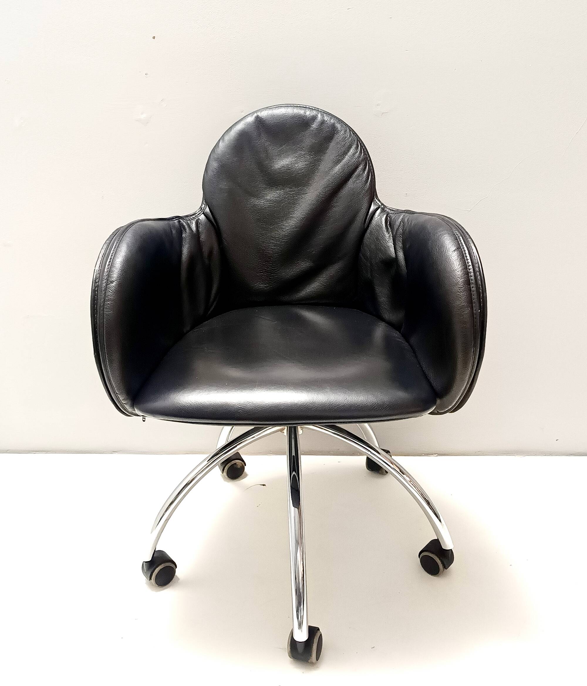 Black Leather Incisa Office Chair by Vico Magistretti for De Padova, 1992