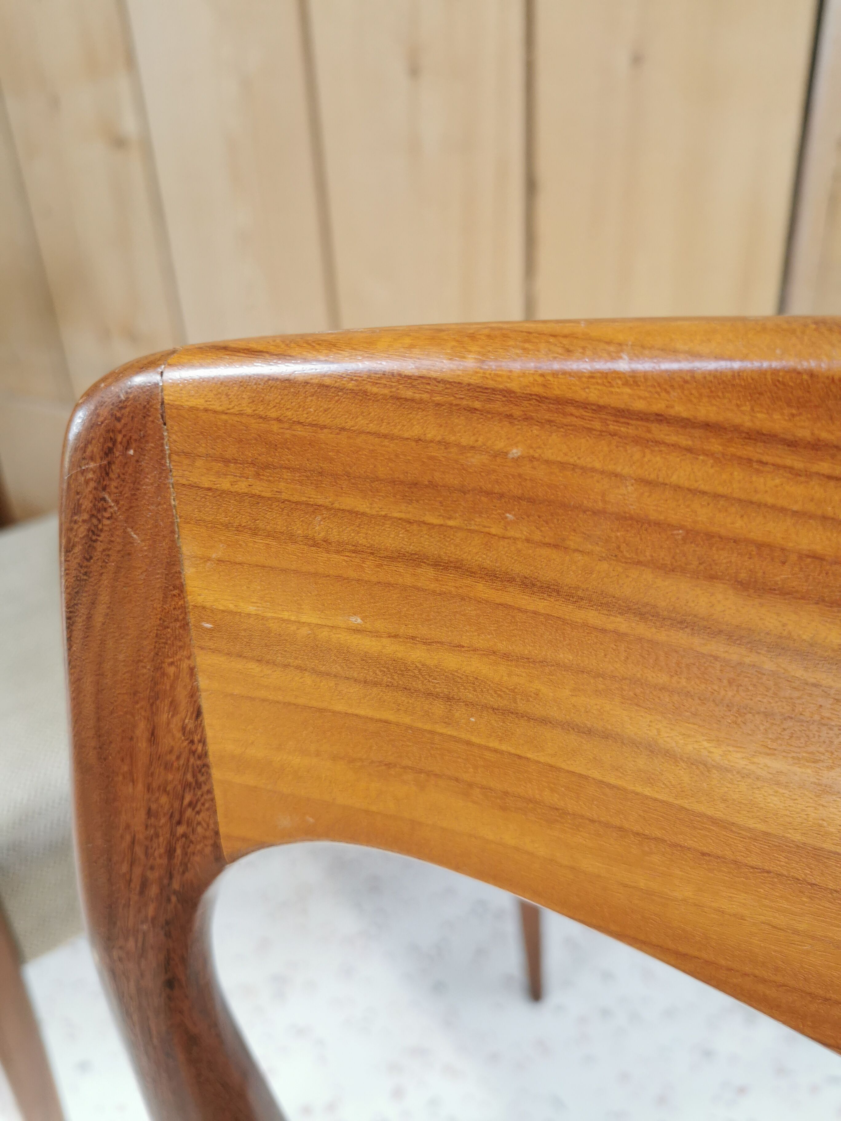 Set of rosewood chairs