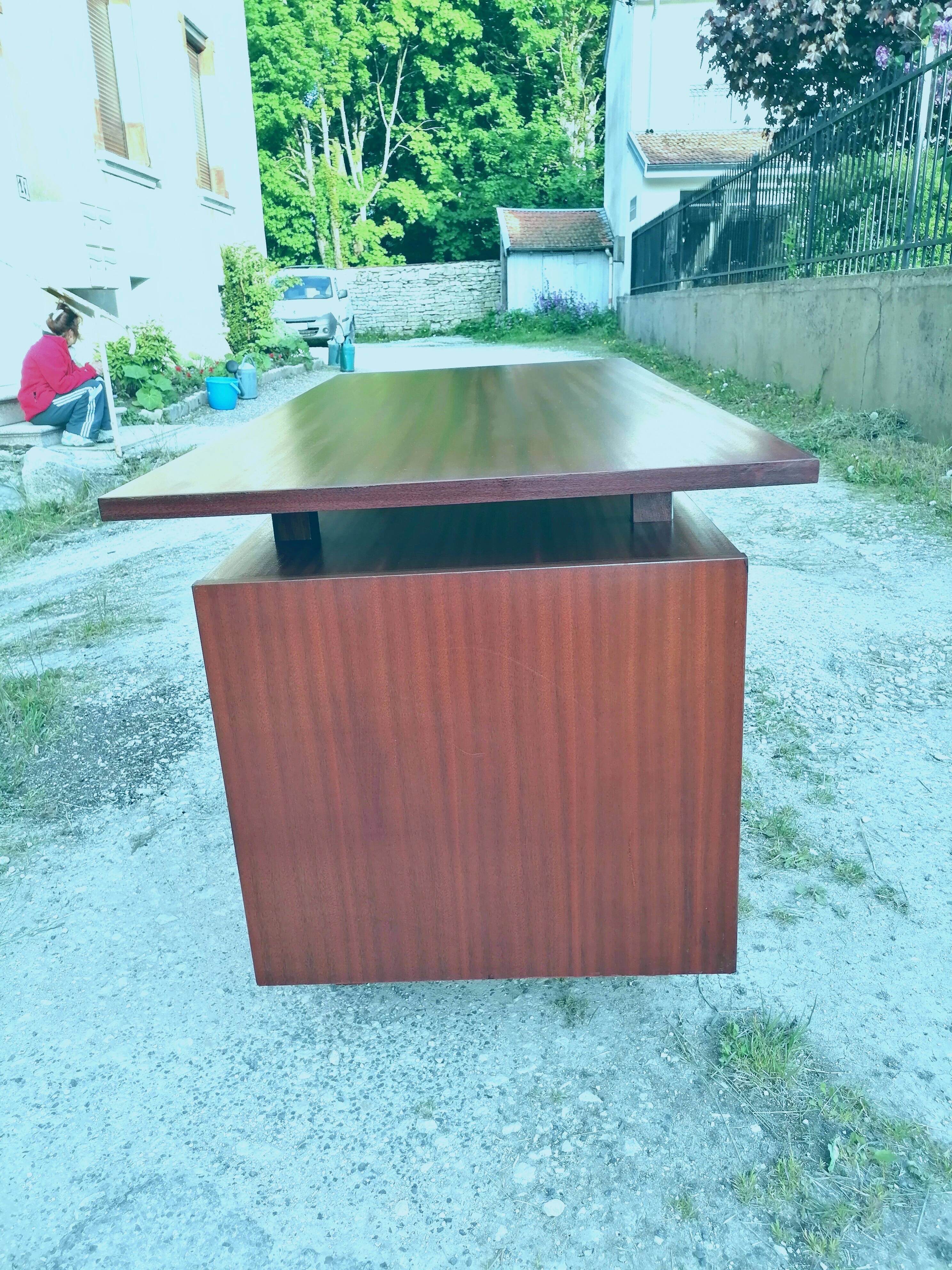 Bureau vintage années 70