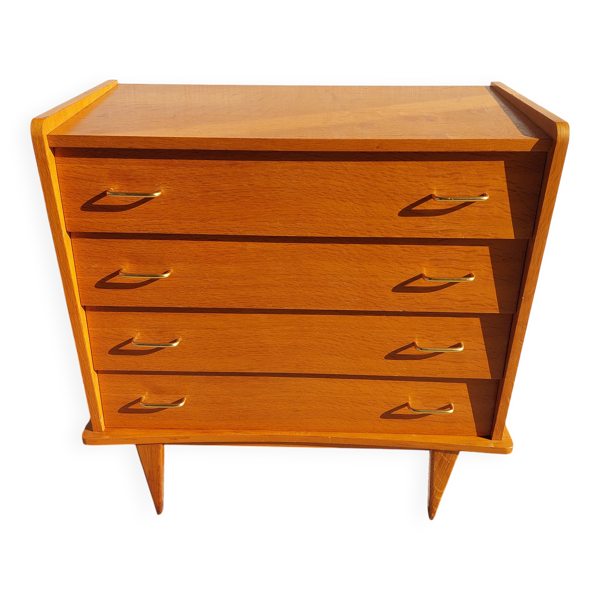 Commode vintage aux pieds fuseaux