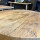 Round table in solid antique oak with a thick top