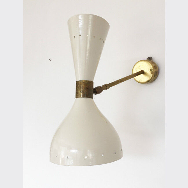 Wall lamp in the style of the Italian creations of the 50s