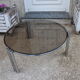 Table basse ronde chrome et verre fumé 1970