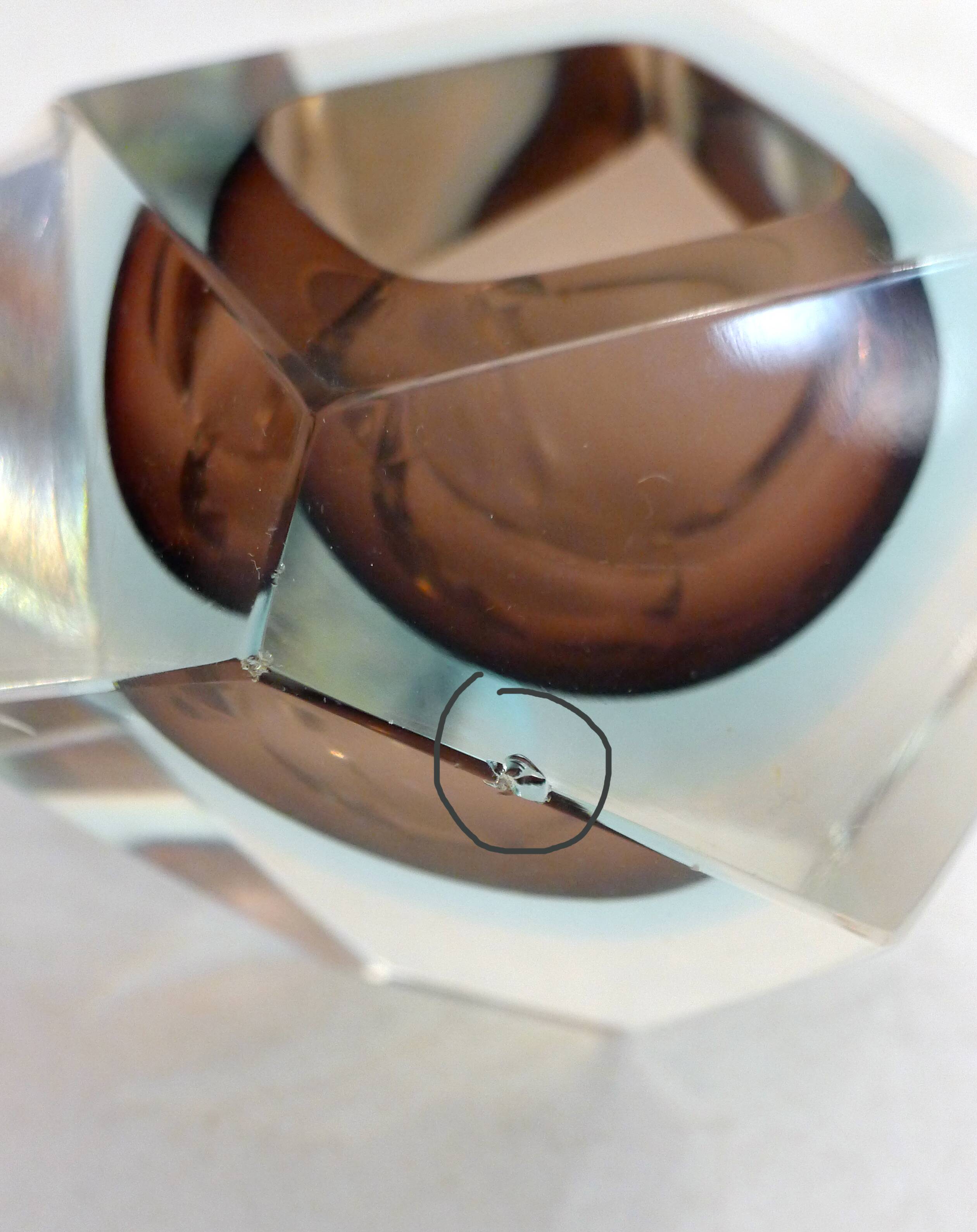 Sommerso faceted ashtray and pocket tray, made of Murano glass.