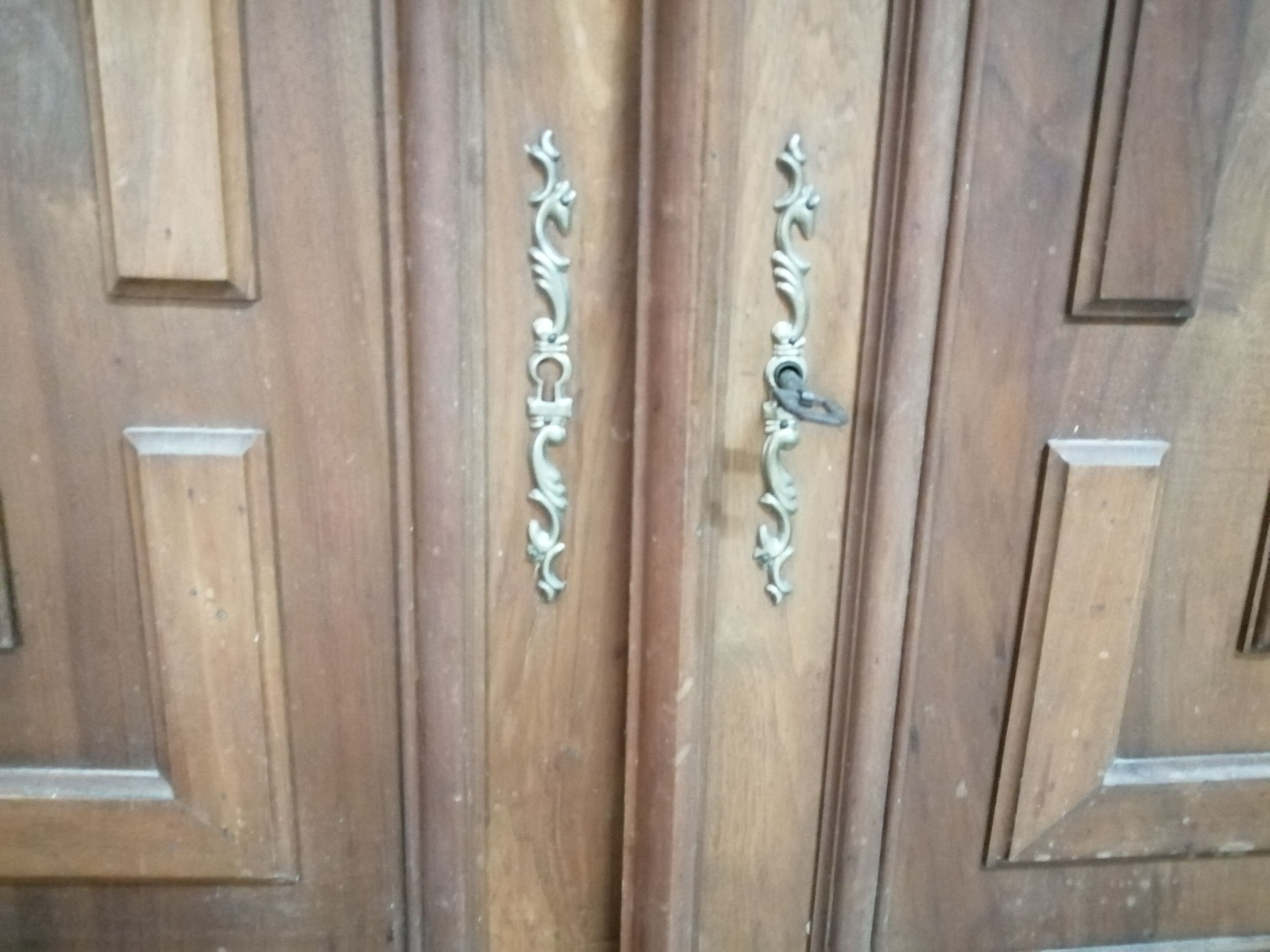 Buffet de Style Henri II 2 Corps