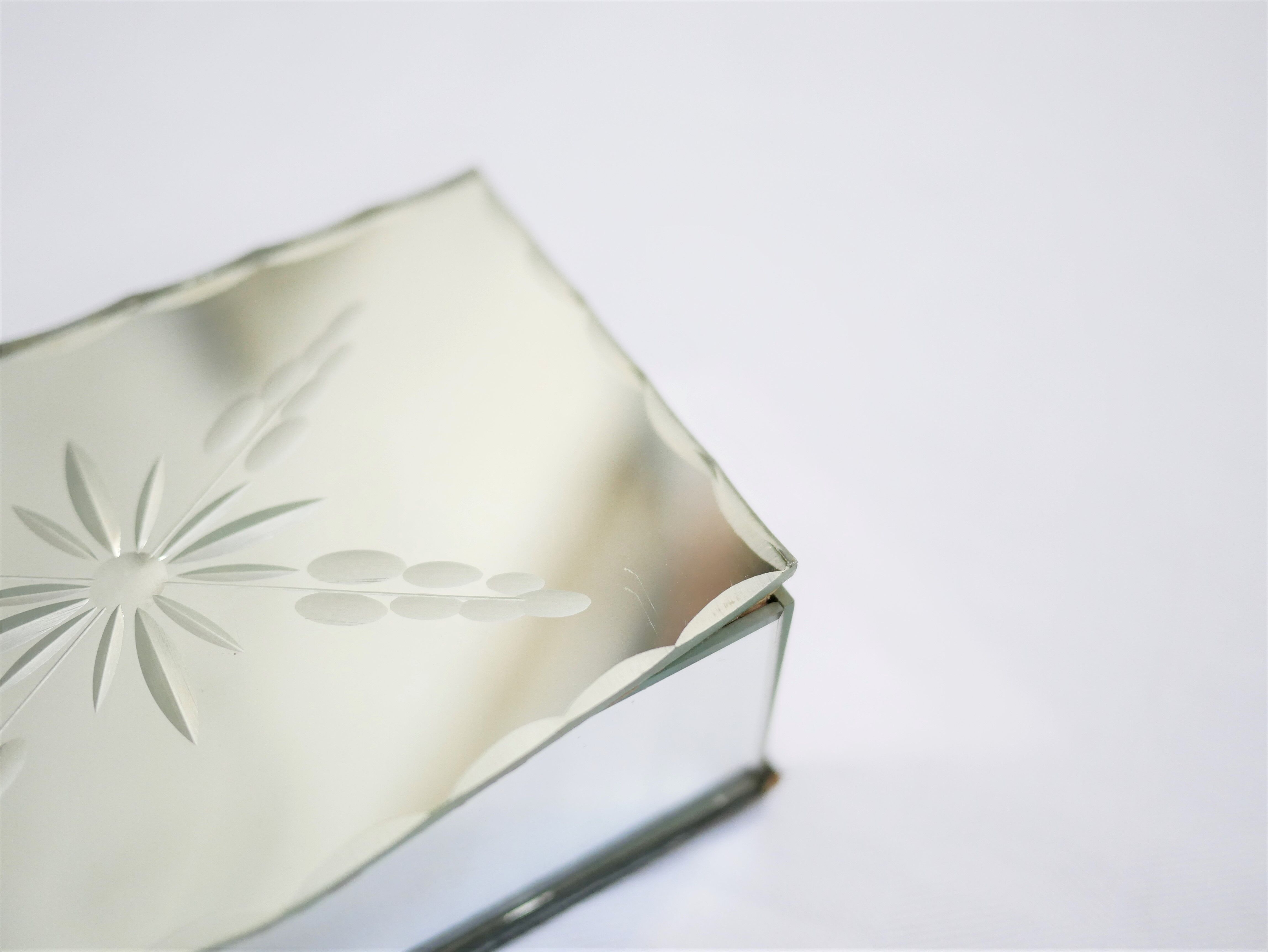Art Deco jewelry box in beveled glass