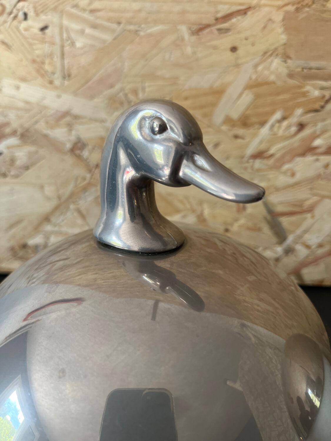 Ice bucket metal ice cube