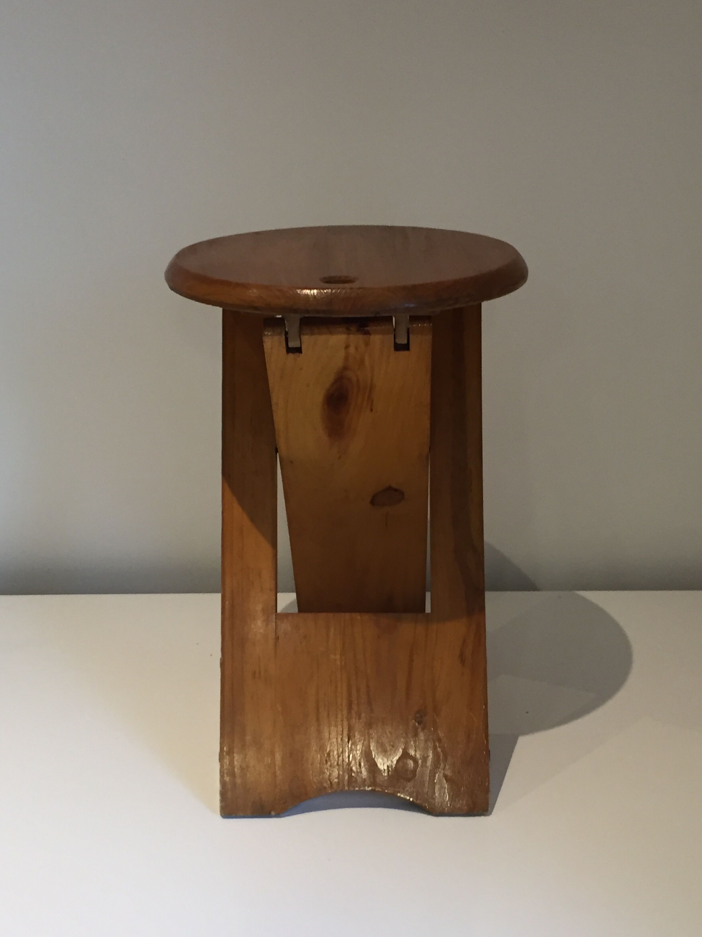 Suzy stool Adrian Reed folding stool, 1980s design