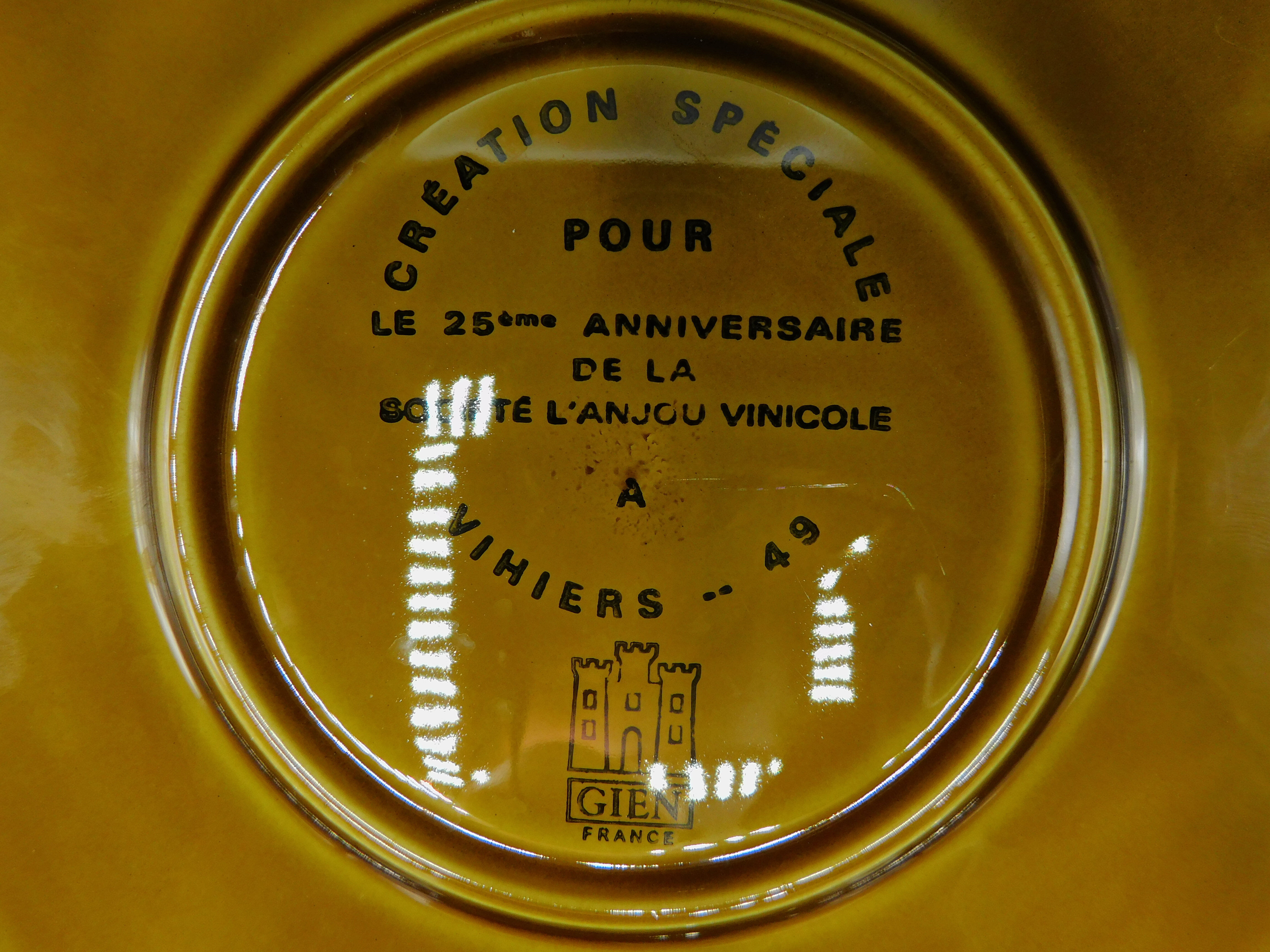 Ceramic pie dish, Gien, Chambord