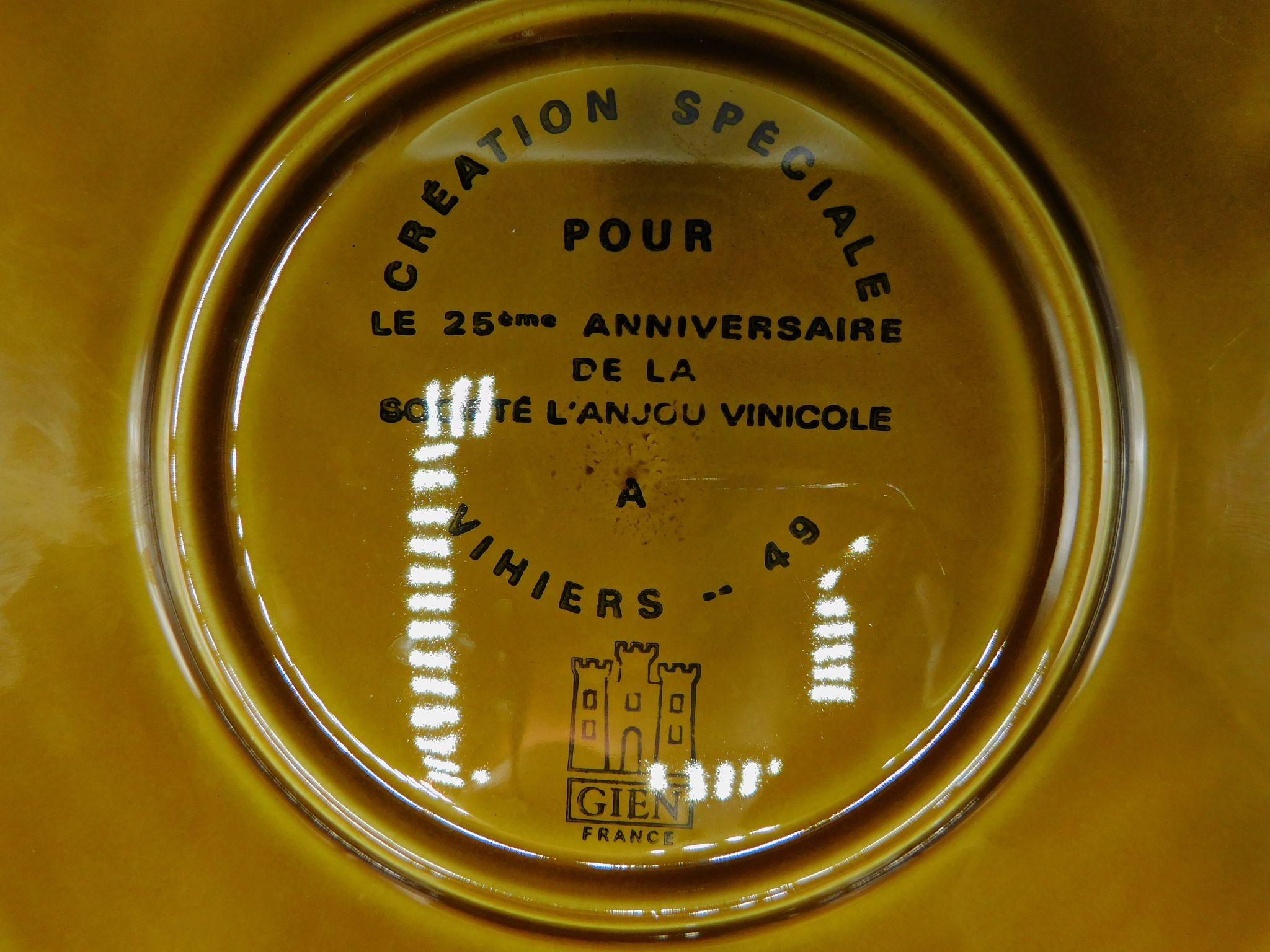 Ceramic pie dish, Gien, Chambord