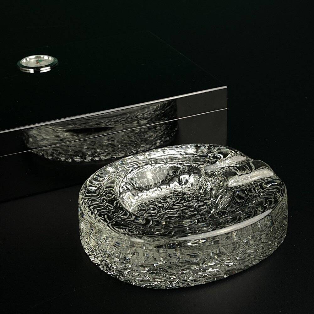 Vintage frosted glass ashtray by Kosta Boda, Sweden, 1970s.