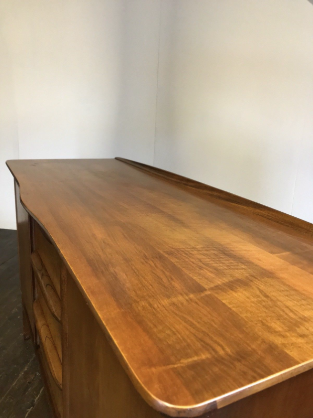 Buffet McIntosh teak