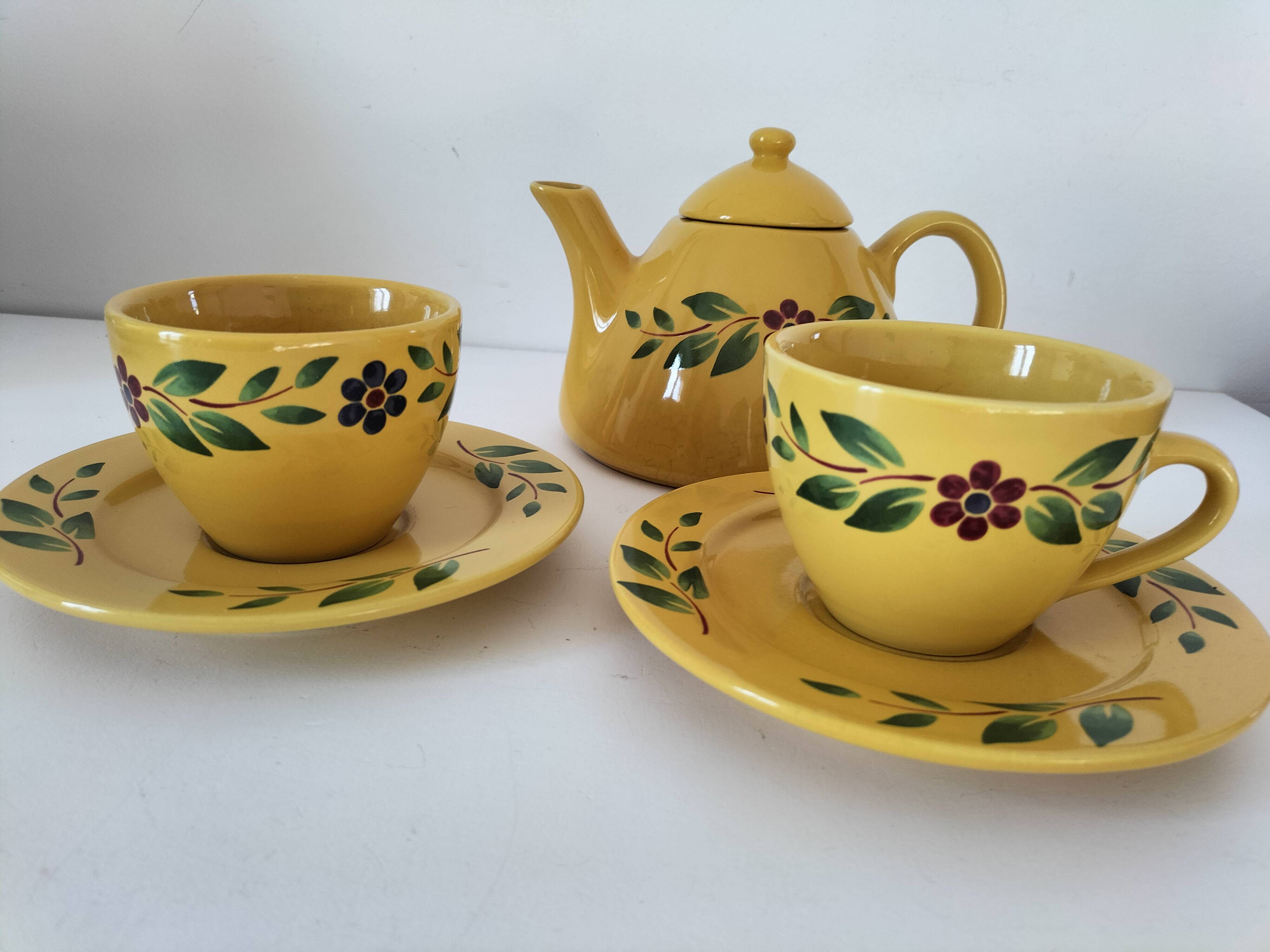 Swedish tea service Christineholm 1970s yellow