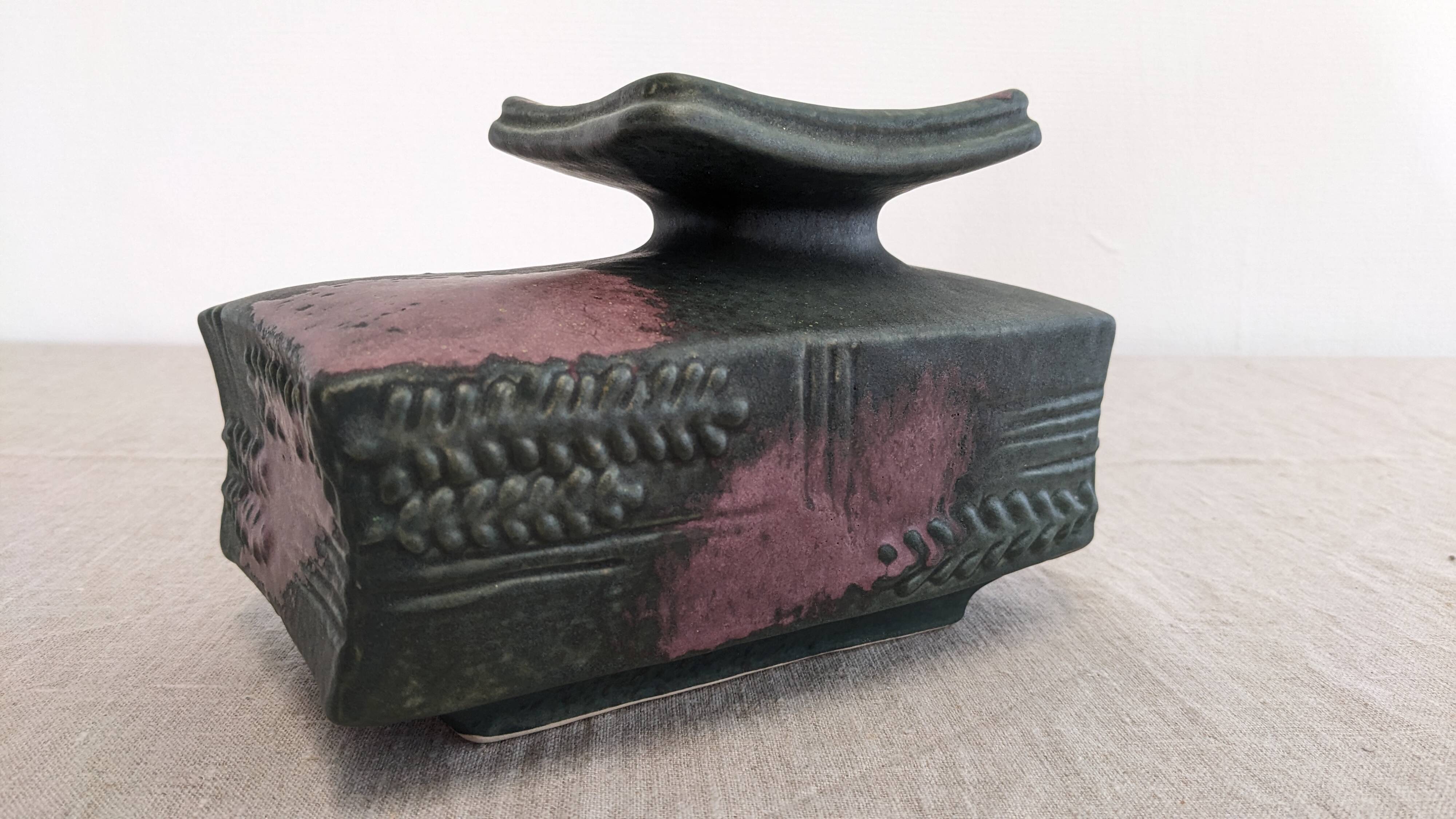 Vase brutaliste en céramique d'Helmut Schaeffenacker, Allemagne vers 1960