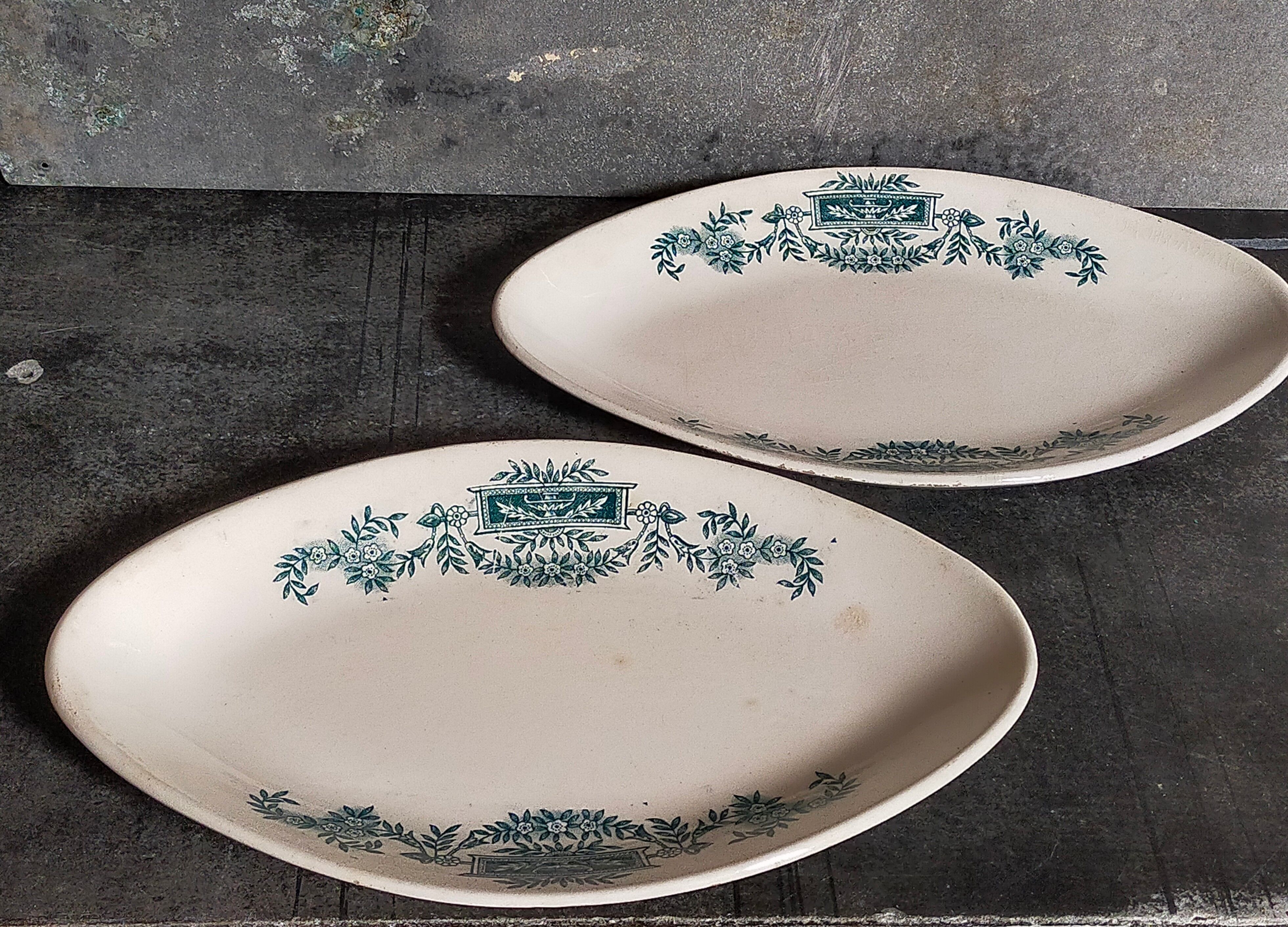 Duo of iron earth raviers of Longchamp service Lutetia late nineteenth