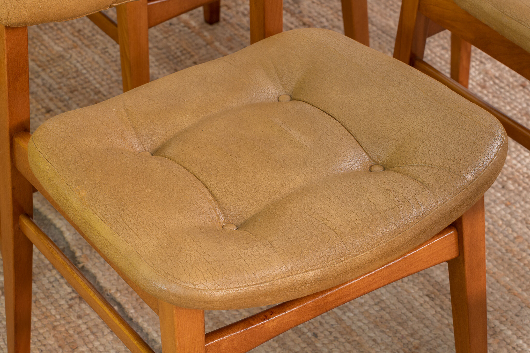Scandinavian chairs 46 cm