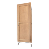 Boarding house wardrobe
