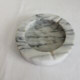 Round ashtray in vintage marble