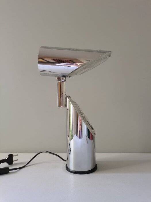 Oskar Torlasco by Stilkronen