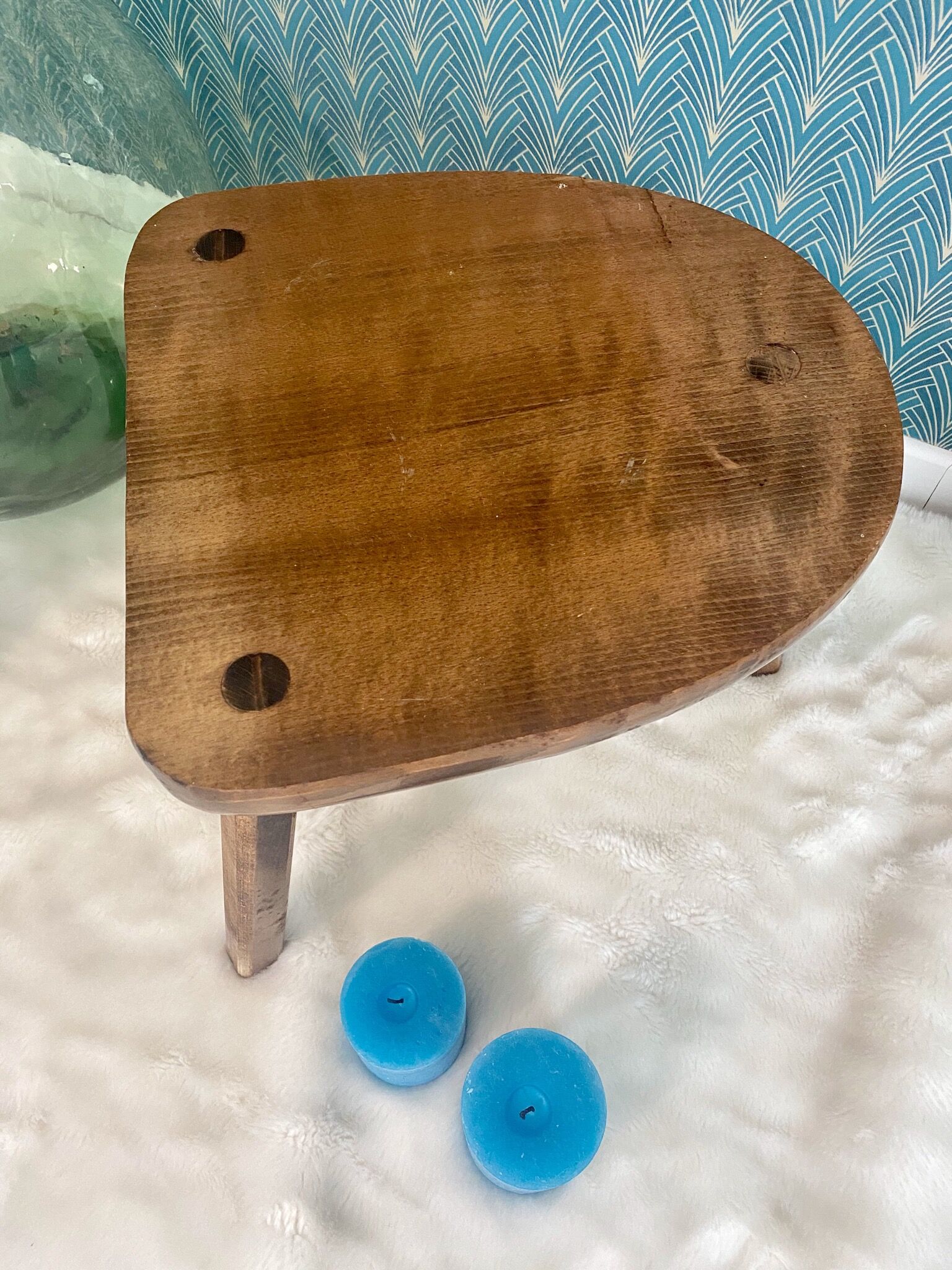 Pair of tripod stools