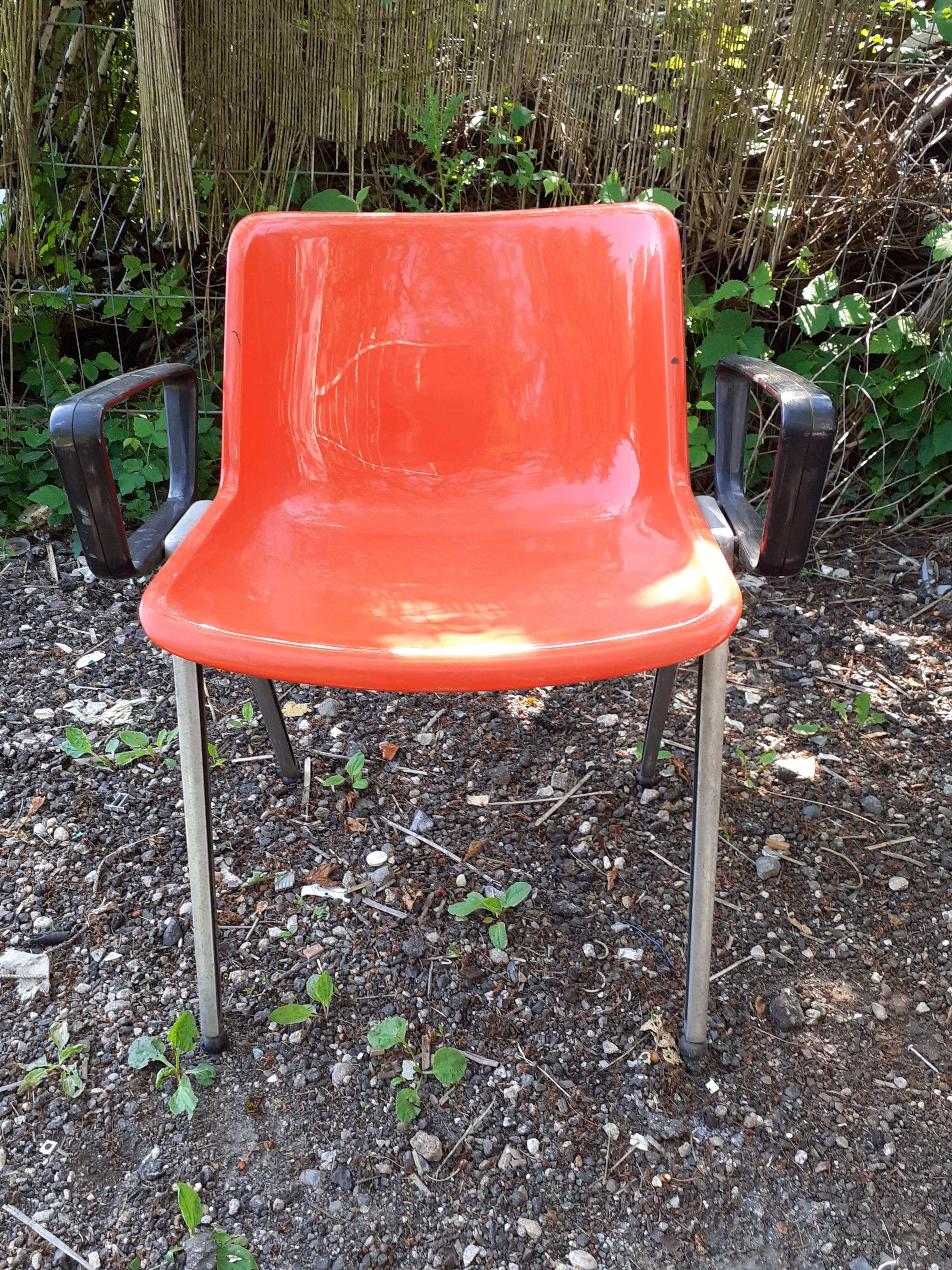 Chair Osvaldo Borsani sm 203