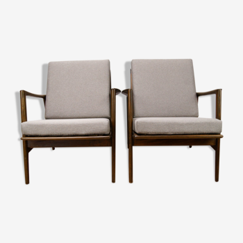 Model 300-139 Armchairs by Swarzędzka, 1960s, Set of 2