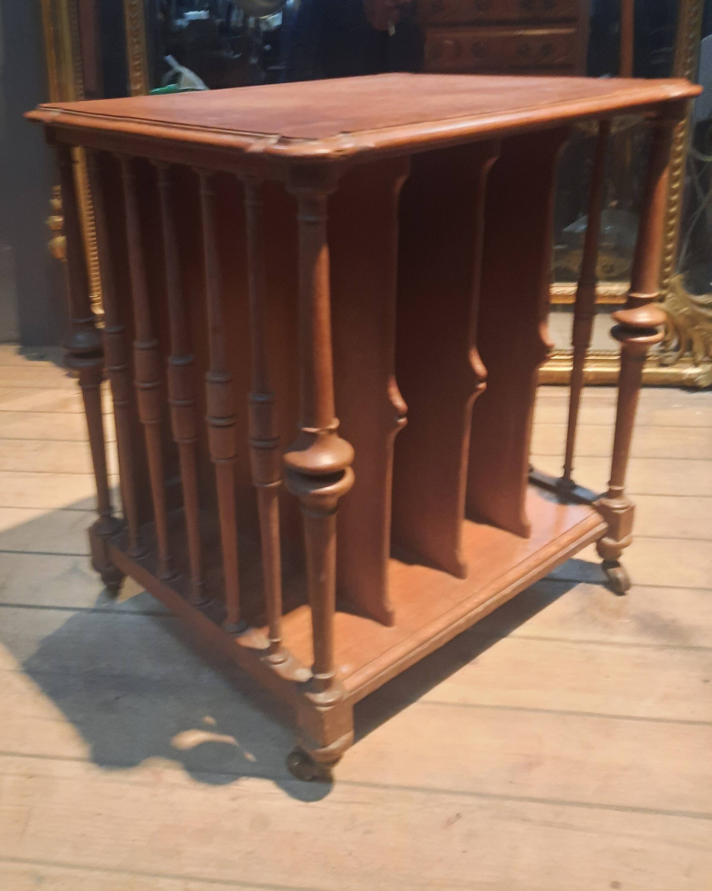 Disc furniture "1900"