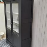 Library / Vaisselier glazed Louis Philippe