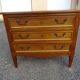 Commode de style directoire bois et laiton