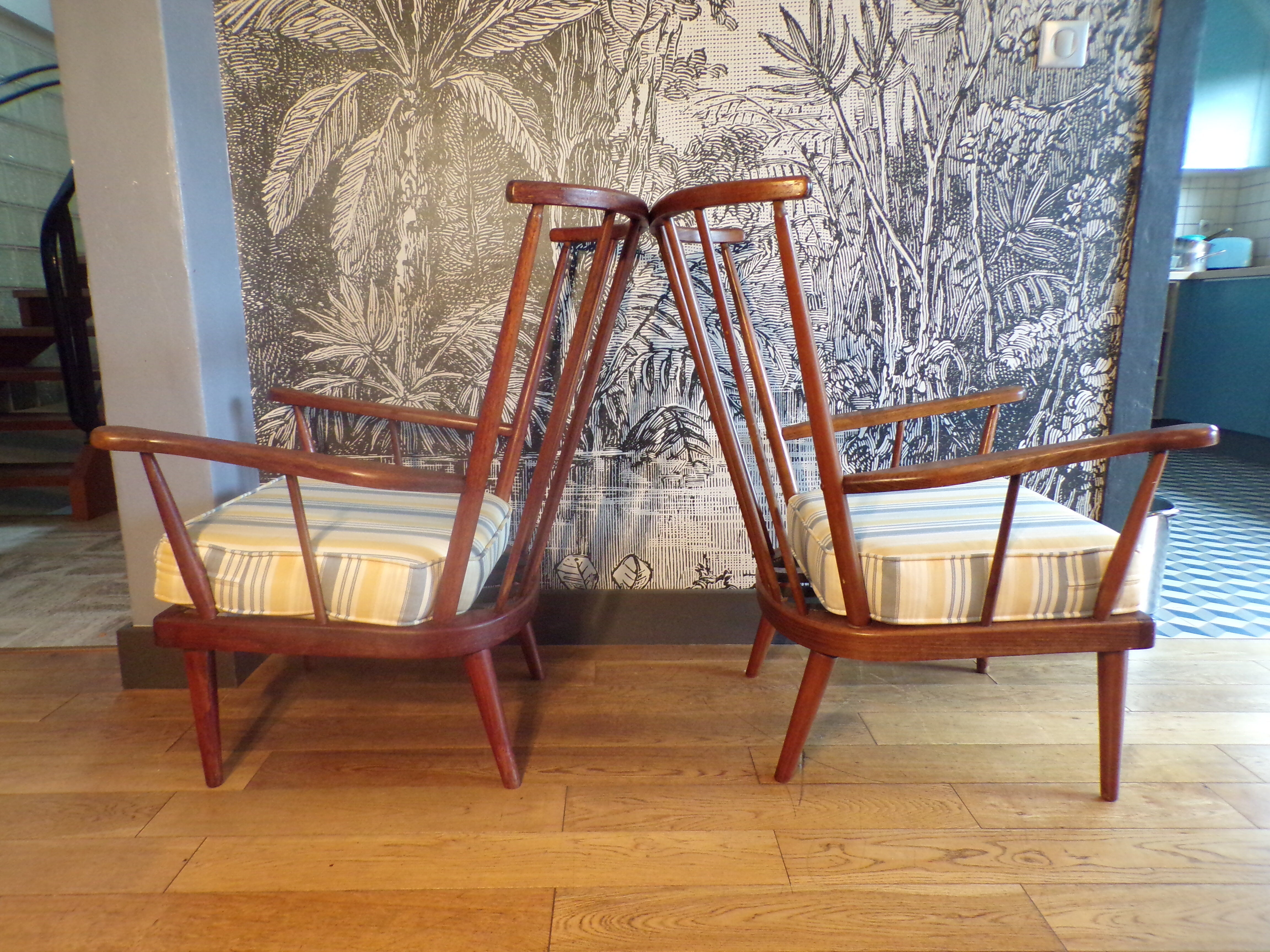 Baumann fan armchairs