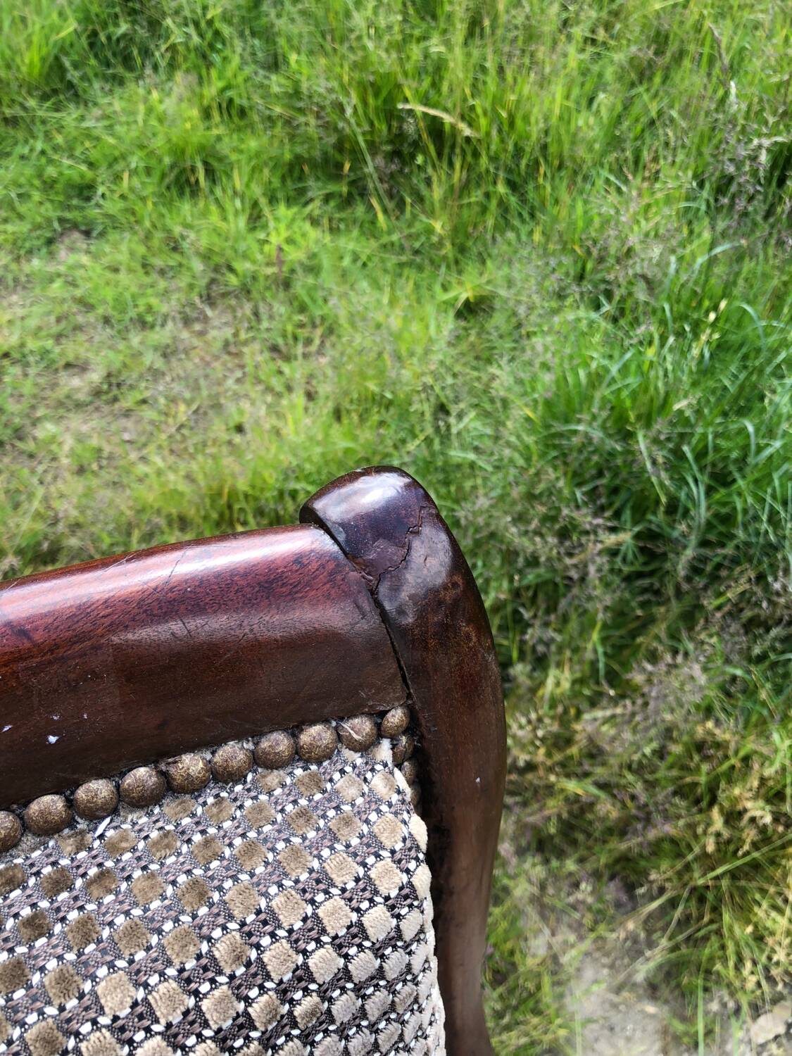 Voltaire wooden armchair in mahogany wood