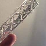 Crystal knife holder