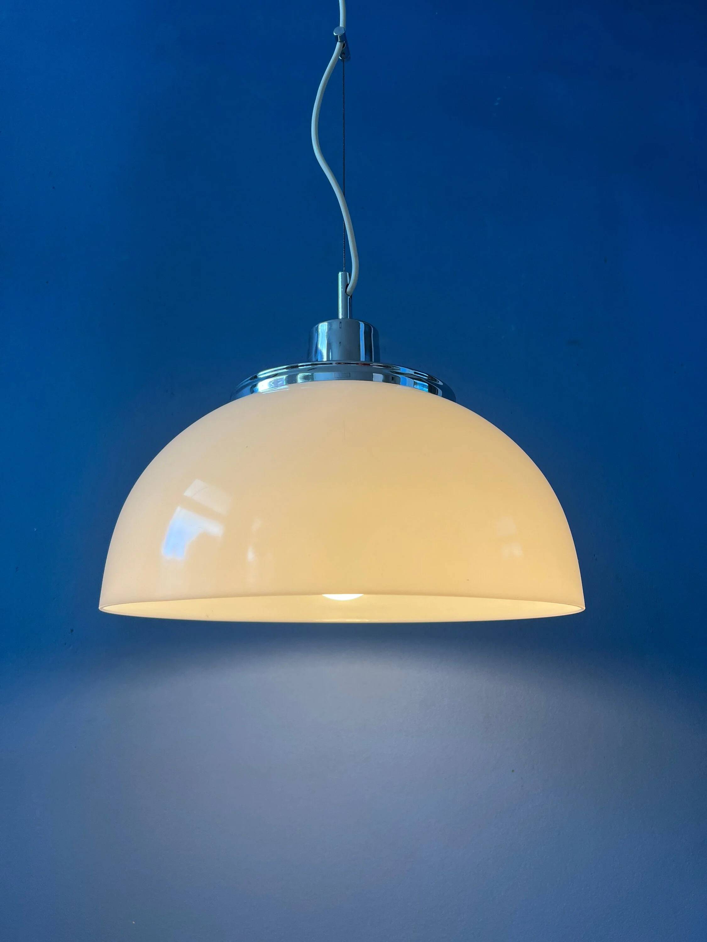 White Guzzini Faro suspension in plexiglass