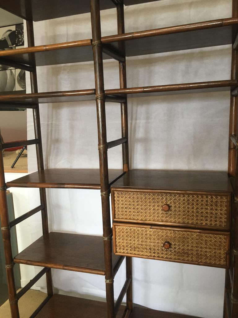 Étagère bois et cannage XXe siècle