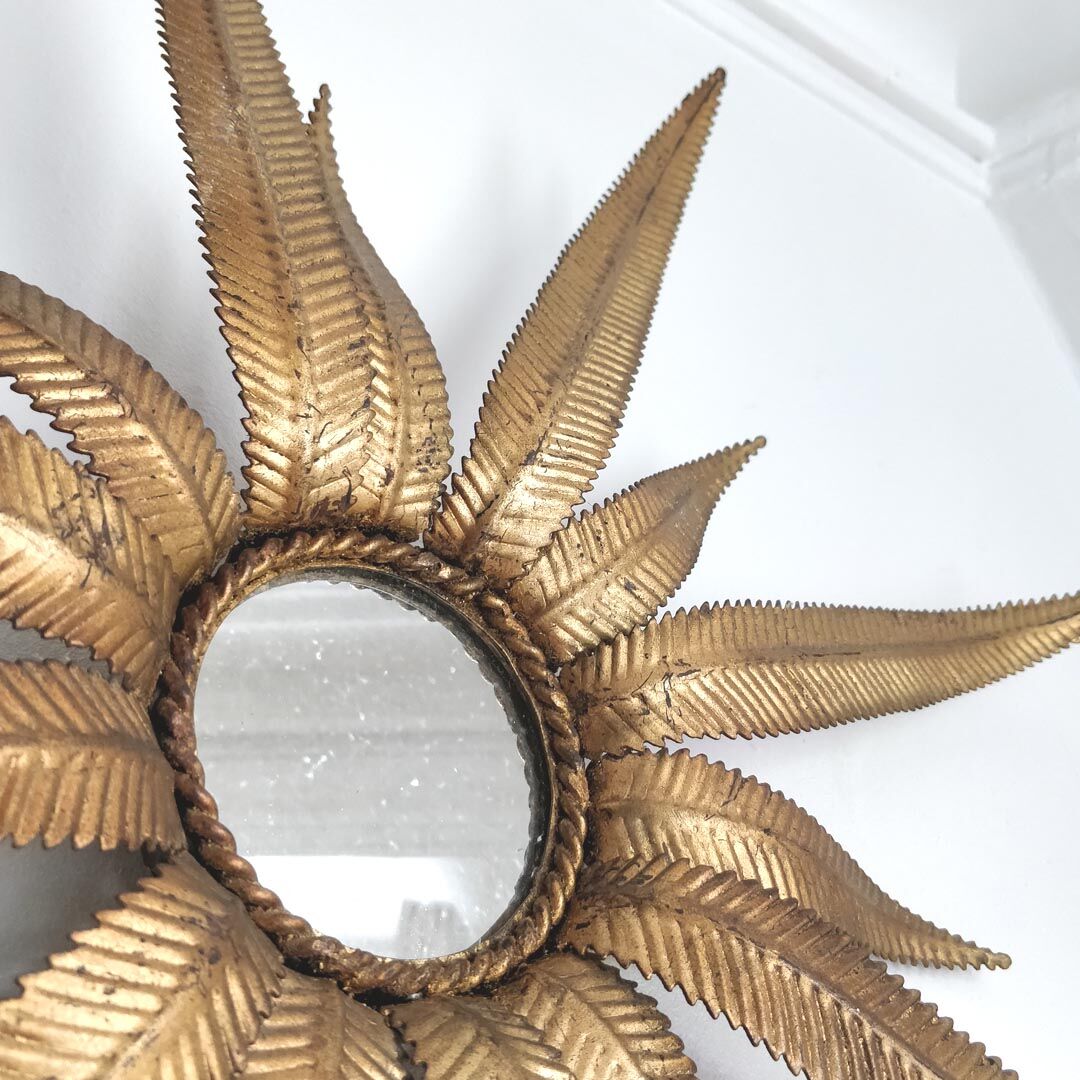 Mirror sun leaves gold metal 58cm