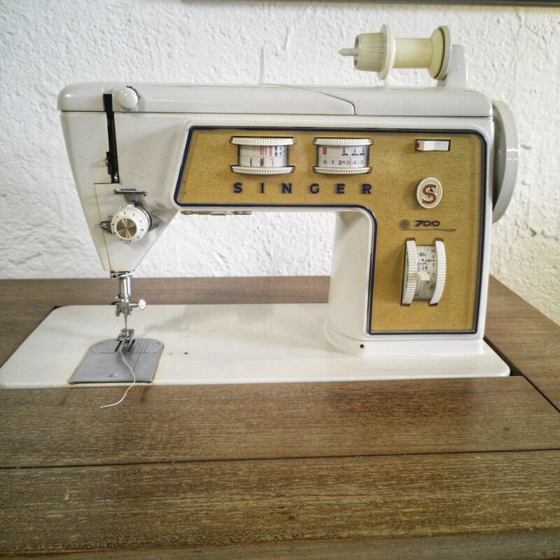 Vintage sewing machine console