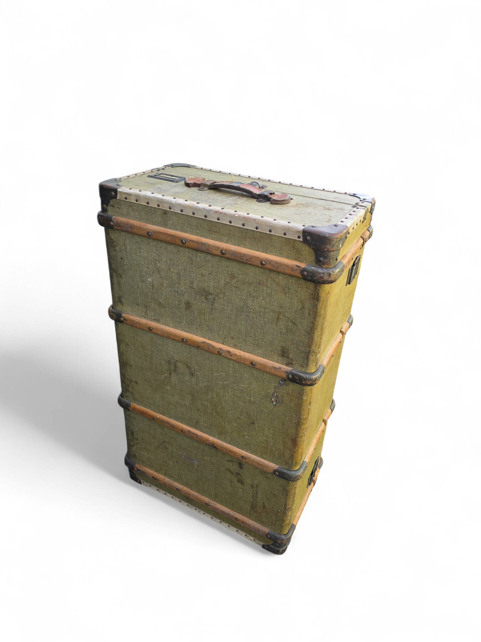 Antique travel trunk 1920