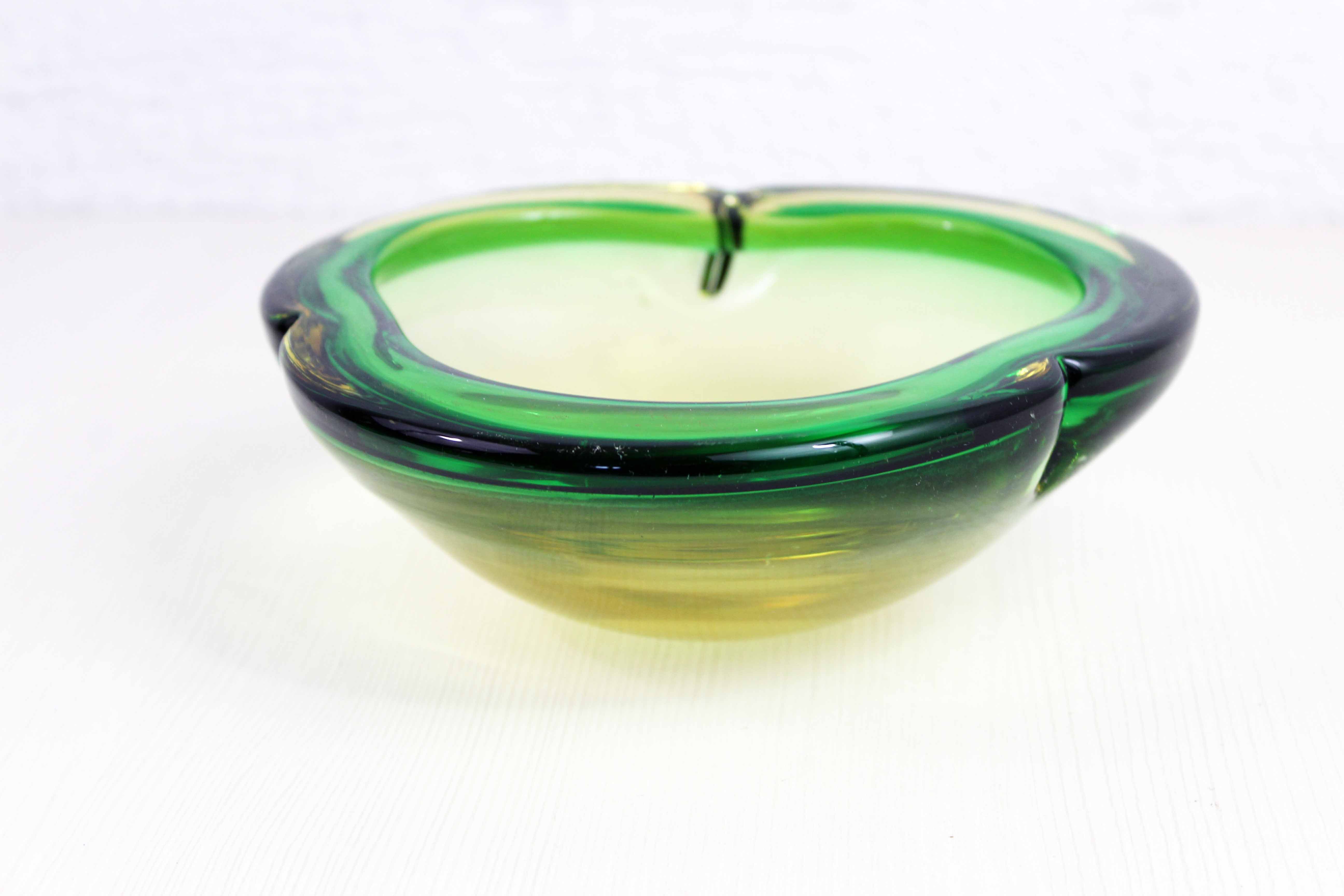 Ashtray or empty Murano glass pocket